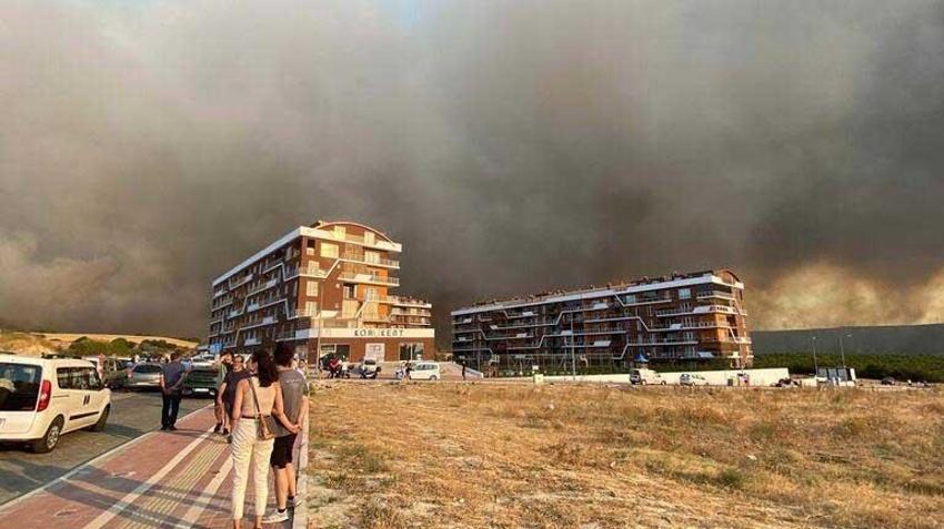 Çanakkale orman yangını söndürüldü mü, son durum ne? Orman yangını ne durumda, Çanakkale yangını hangi bölgelerde devam ediyor, söndü mü? 