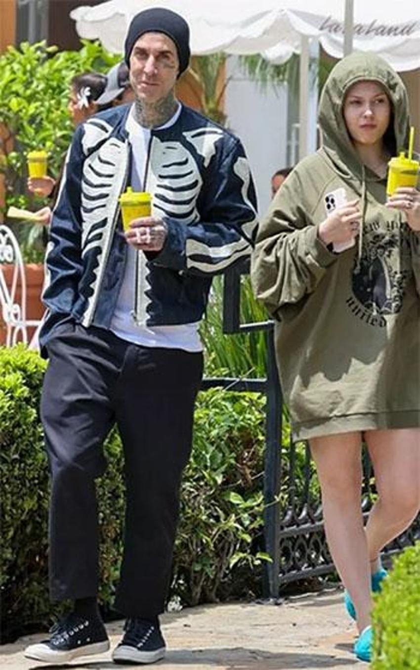 Travis Barker'ın kızı isyan etti: 'Madem şişmanım hepinizi yiyeceğim'