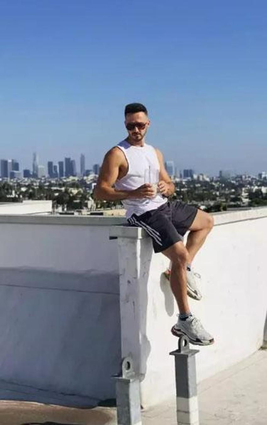 Gökhan Özen 7 yıl sonra Türkiye'ye döndü: Eski eşi hakkında ilk kez konuştu