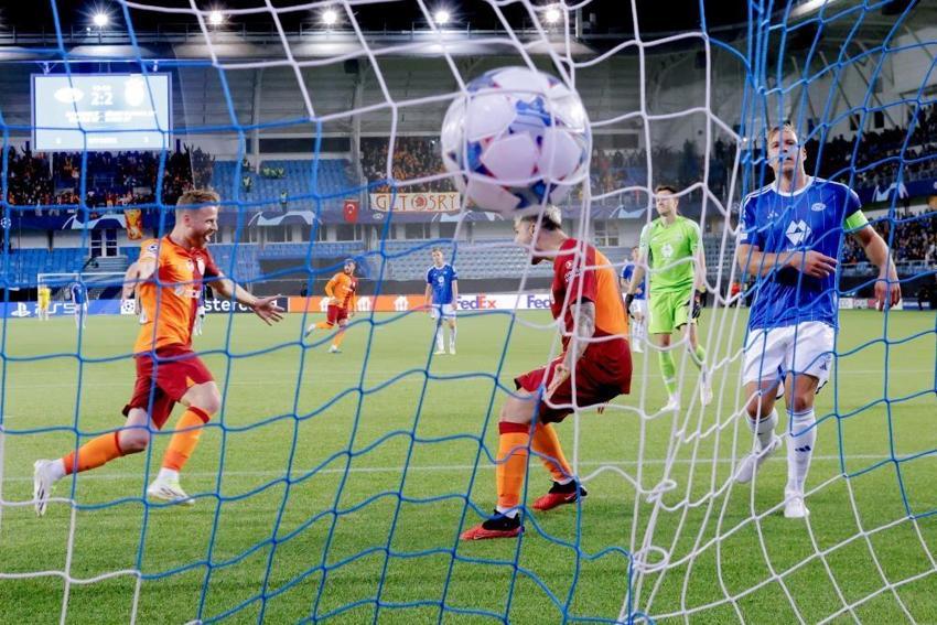 3-2 sonrası ayrılık depremi! Erden Timur'un ilk hamlesiydi, Yunus Akgün derken şoke eden isim