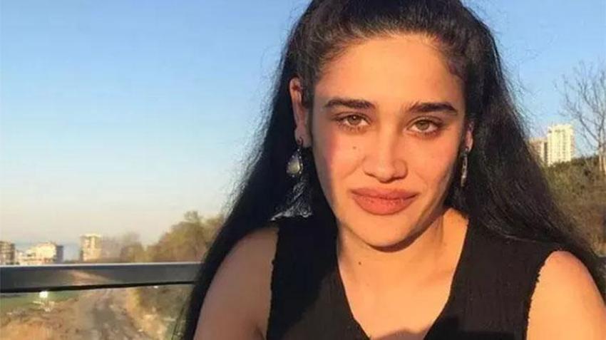 Meltem Miraloğlu'dan şaşırtan poz! 84 yaşındaki Patrick Grady ile evliliği çok konuşulmuştu