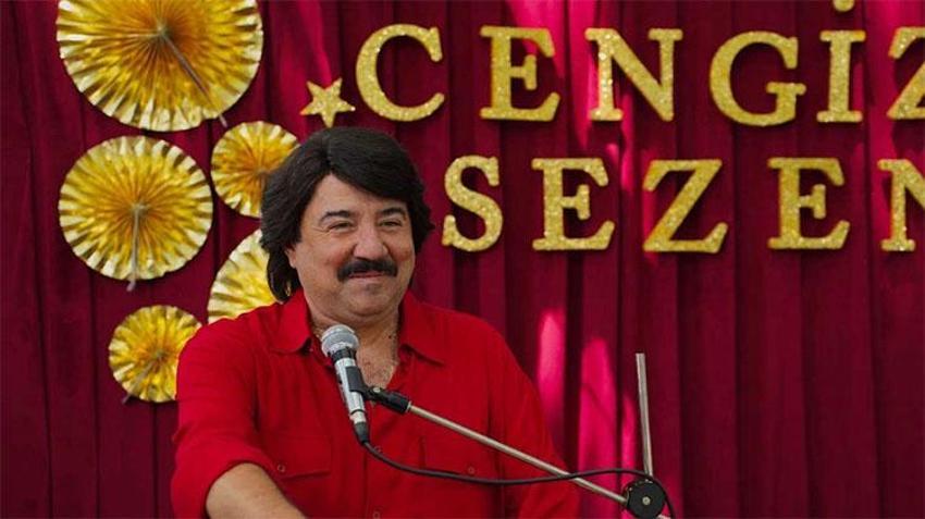 Ata Demirer'den büyük rekor: 'Bursa Bülbülü' albümü 45 milyon kez dinlendi