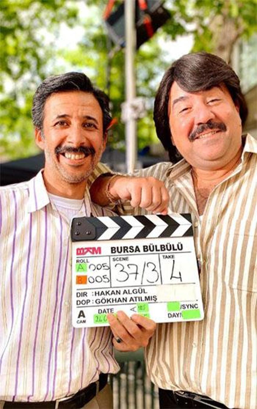 Ata Demirer'den büyük rekor: 'Bursa Bülbülü' albümü 45 milyon kez dinlendi