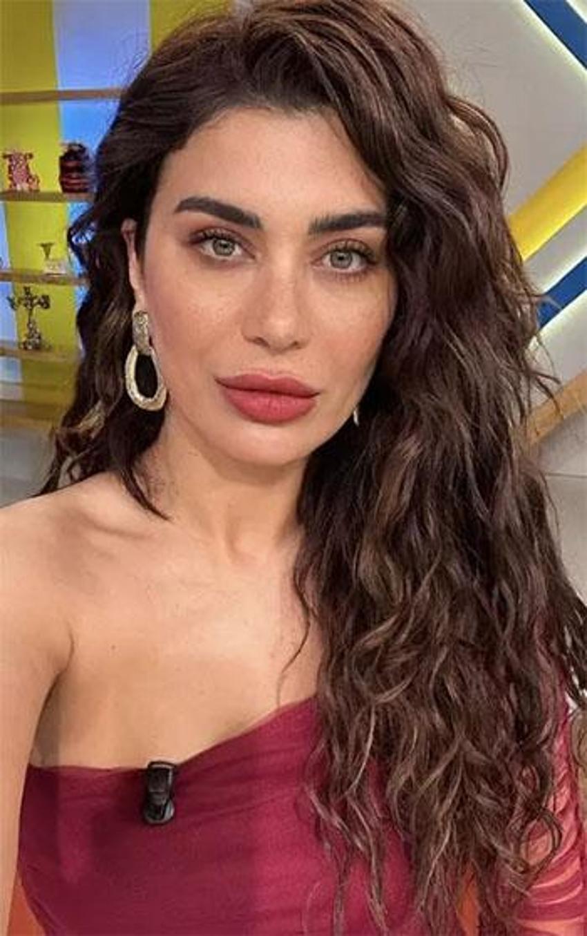 Ebru Şancı'dan güldüren paylaşım: 'Böyle beceriksiz kadınlar da koca buluyor'
