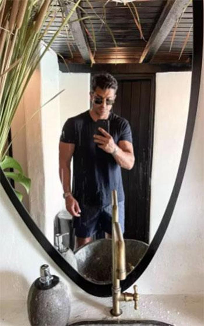 Mehmet Dinçerler'den takipçisinin yorumuna olay yanıt: 'Aslan burcu iticiliği düşman başına'