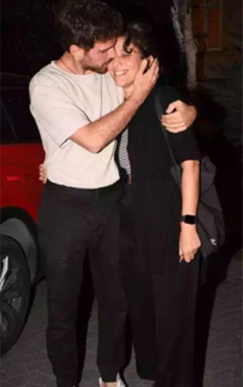 Nihal Yalçın ve Berker Güven'in romantik tatili