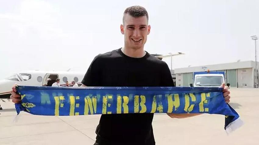 Salih Özcan geliyor, yıldız orta sahaya güle güle! Galatasaray'da işler karıştı