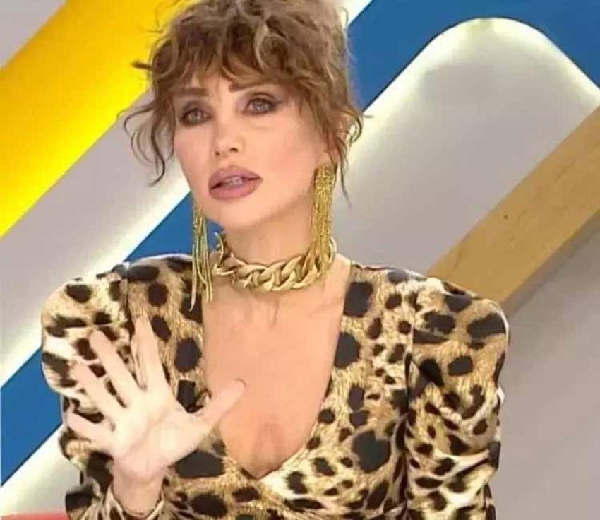 Seren Serengil’den Süreyya Yalçın’a: 43 kiloyken kendimi çok beğeniyordum ama 'Drakula' gibiymişim!