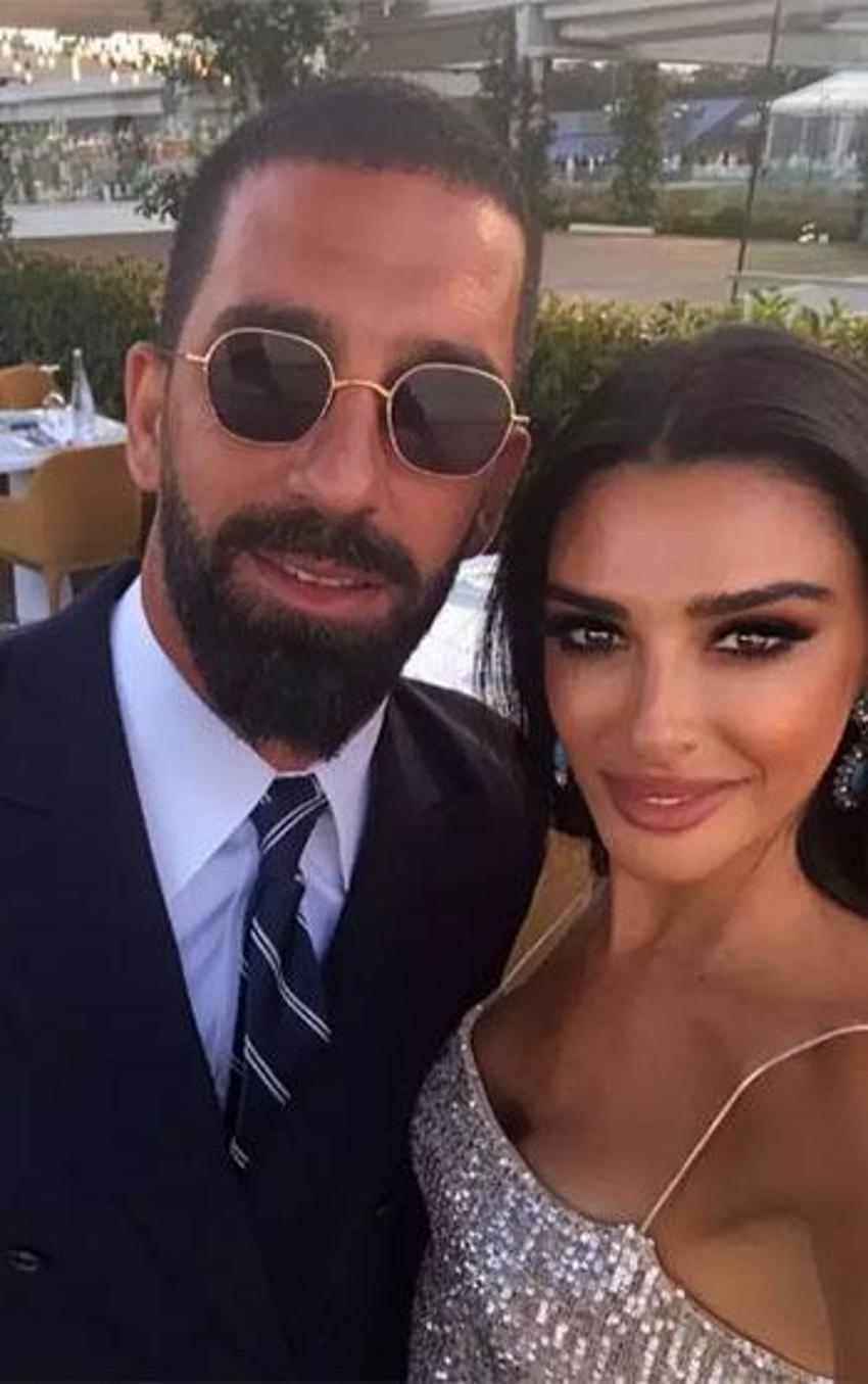 Arda Turan ve eşi Aslıhan Doğan Turan'dan üzen haber! Bebeklerini kaybettiler