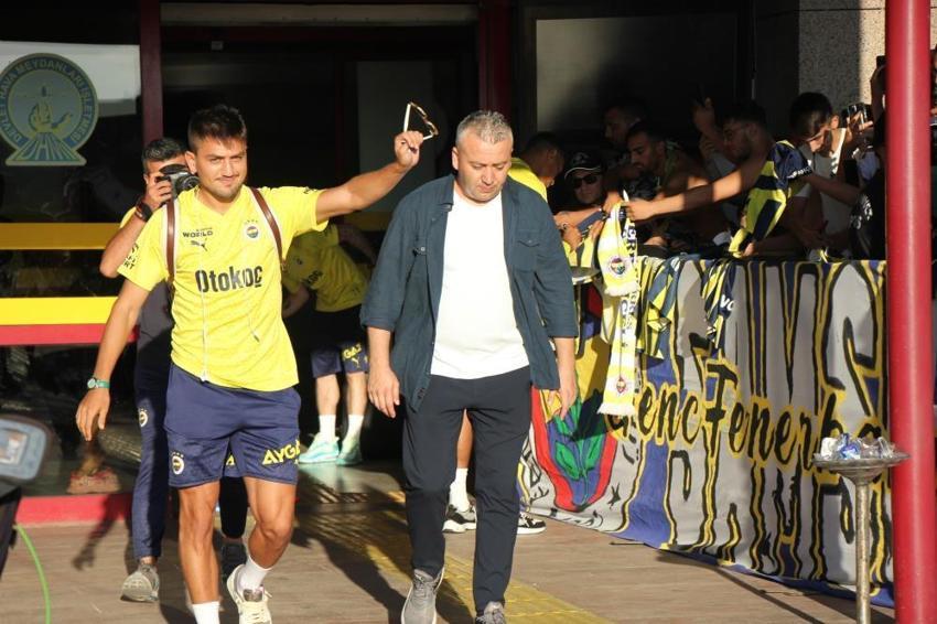 Cengiz Ünder'i Fenerbahçe'ye yeni sevgilisi getirmiş! Bomba transferden aşk hikayesi çıktı