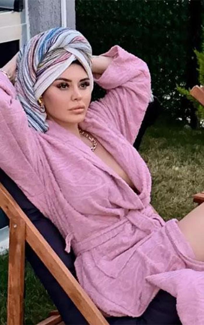 Ebru Polat 'kalça estetiği' iddialarına yanıt verdi