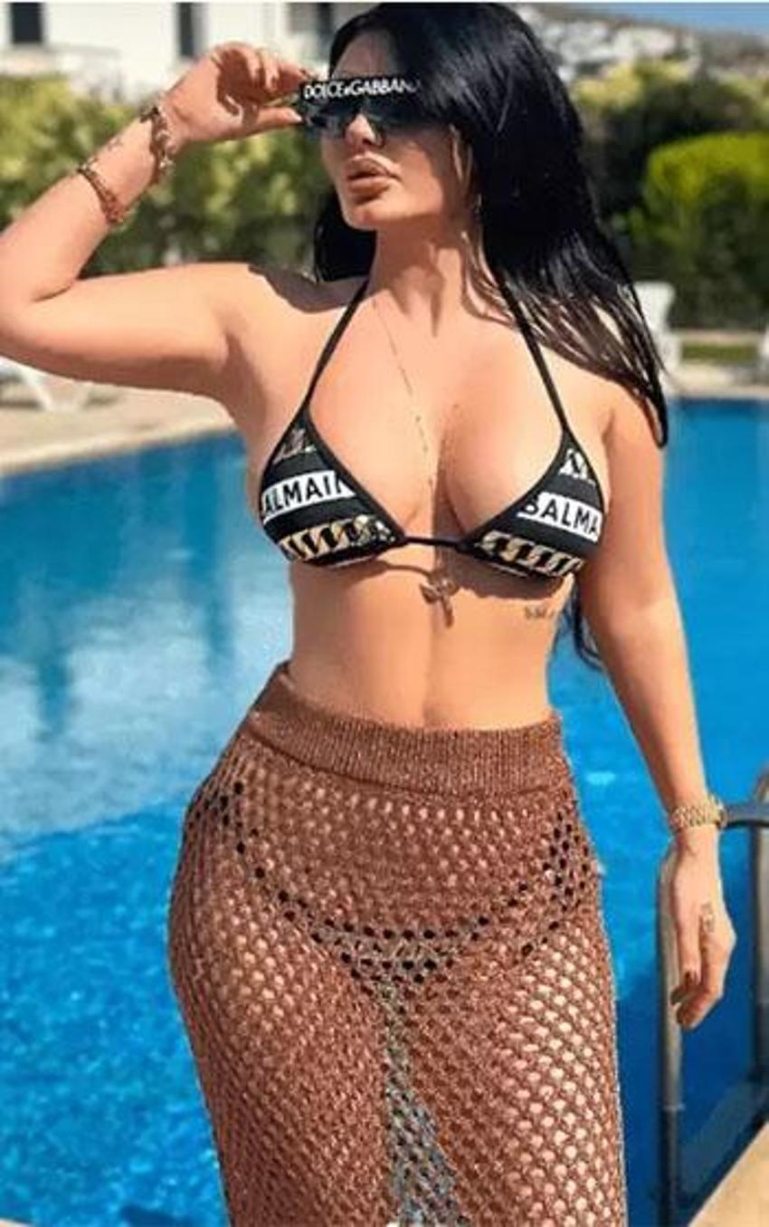 Ebru Polat 'Silikon kafa' yorumunu affetmedi! Soluğu mahkemede aldı