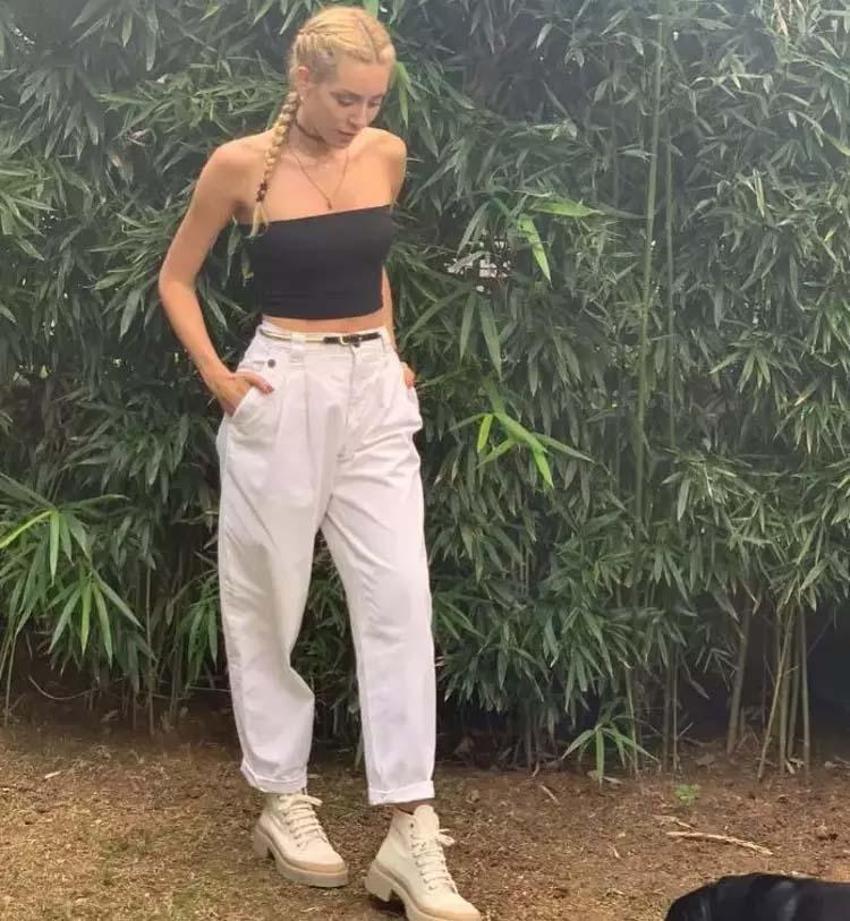 Sinem Kobal'dan ilk aile pozu! 'Mutlu aile tablosu'