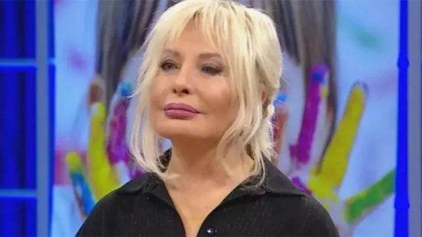 Emel Sayın'dan üzen haber: Yürüyemez hale geldi, 3. kez ameliyata alındı