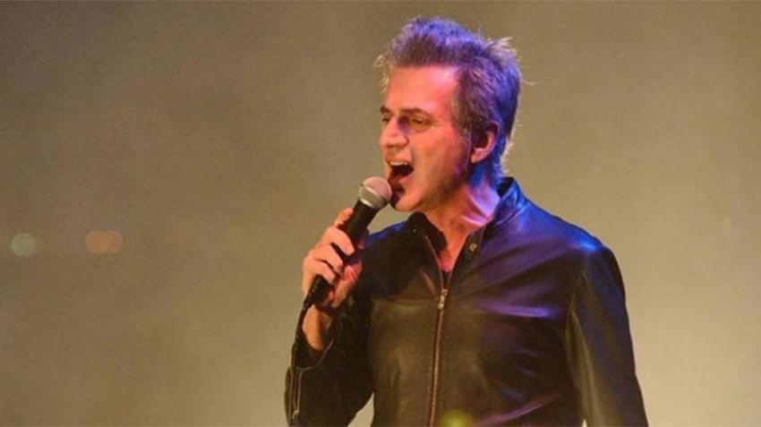 Ünlü şarkıcı Teoman basın mensuplarını konserinden kovdu