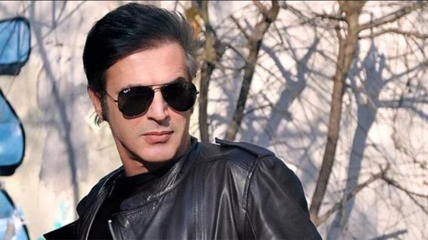 Ünlü şarkıcı Teoman basın mensuplarını konserinden kovdu