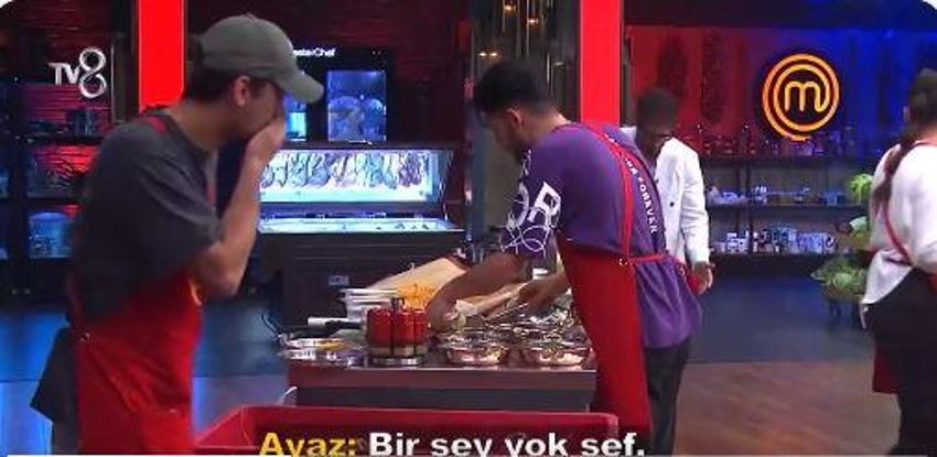 Suna yemeği döktü stüdyo karıştı! MasterChef All Star'da kaptan Alican'ın bu hereketi konuşuldu