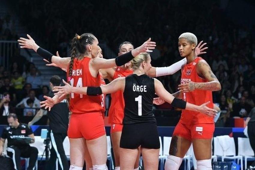Türkiye Sırbistan 2023 CEV Avrupa Şampiyonası finali ne zaman? Filenin Sultanları final maçı hangi kanalda?