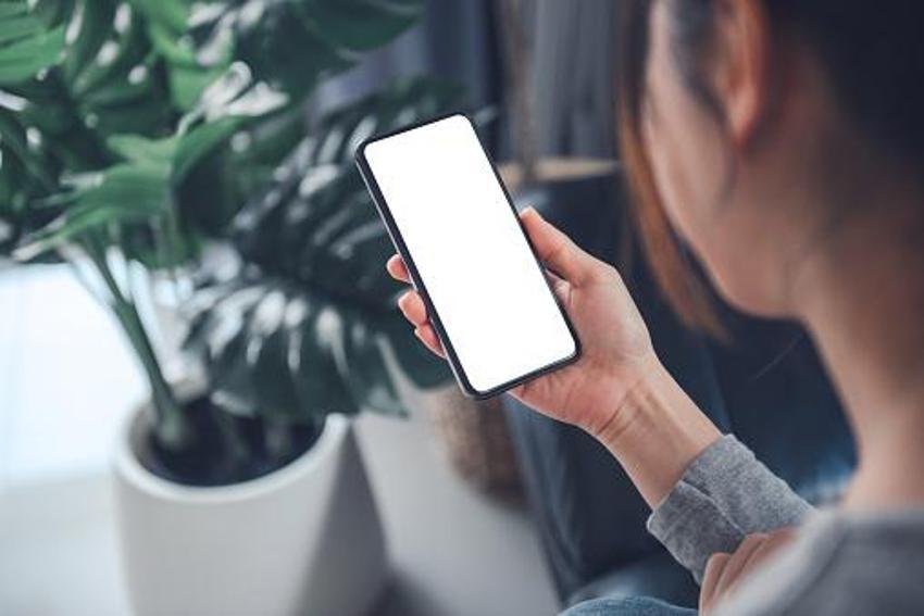 Cep telefonu kullanan herkese uzmandan kritik uyarı geldi