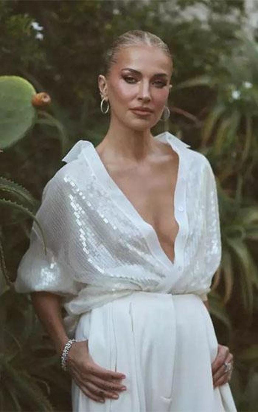 Burcu Esmersoy hamile mi? Ve beklenen açıklama geldi 