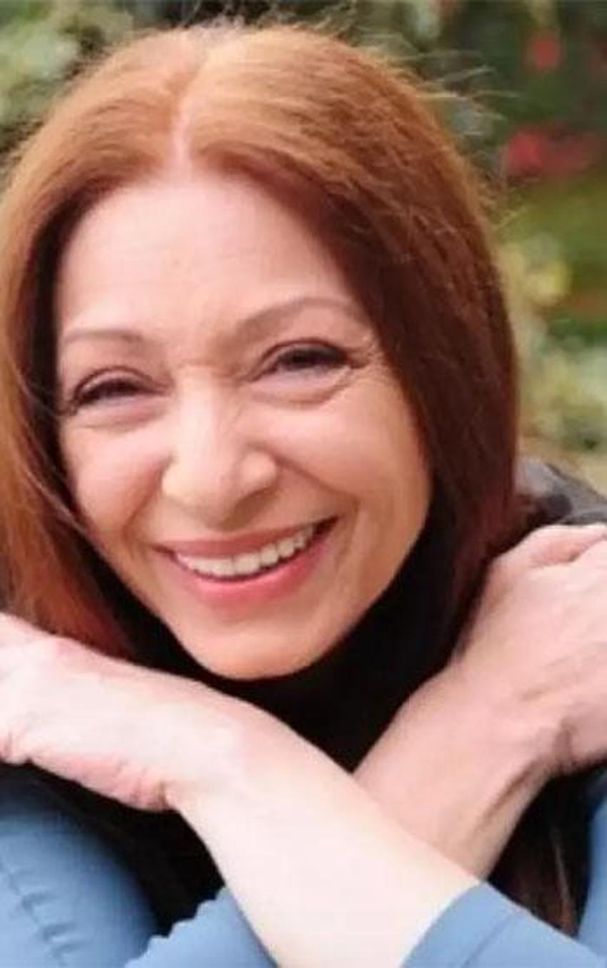 Tosun Paşa filminin çekimlerinde deveden düşerek ölmüştü! Akil Öztuna'nın kızı da kendisi kadar ünlüymüş!