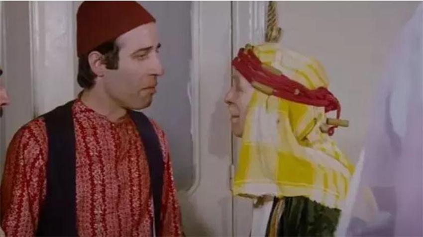 Tosun Paşa filminin çekimlerinde deveden düşerek ölmüştü! Akil Öztuna'nın kızı da kendisi kadar ünlüymüş!