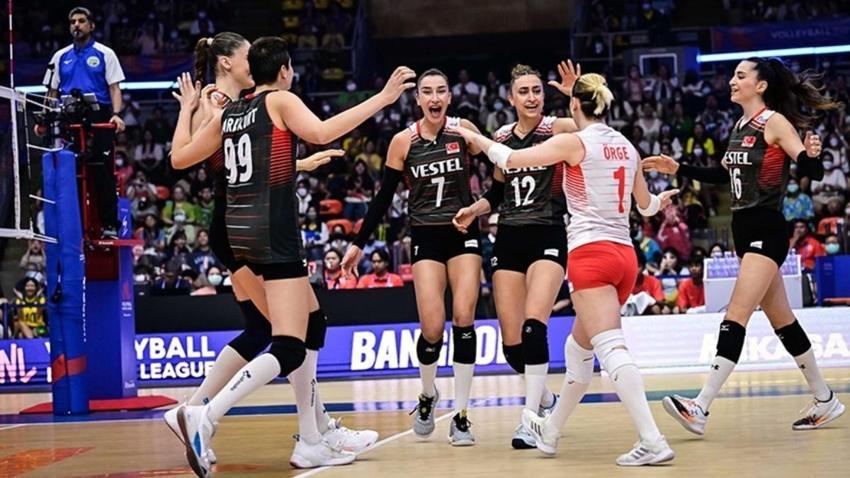Voleybol'da libero neden farklı forma giyer? Libero neden kısa olur?