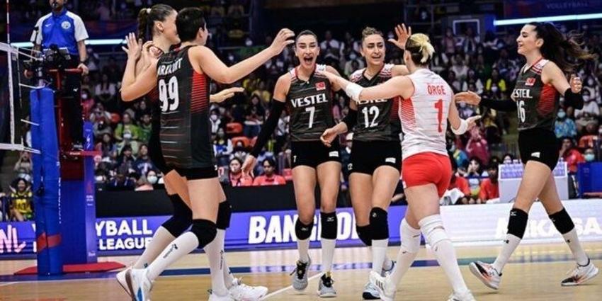 Voleybol'da libero neden farklı forma giyer? Libero neden kısa olur?
