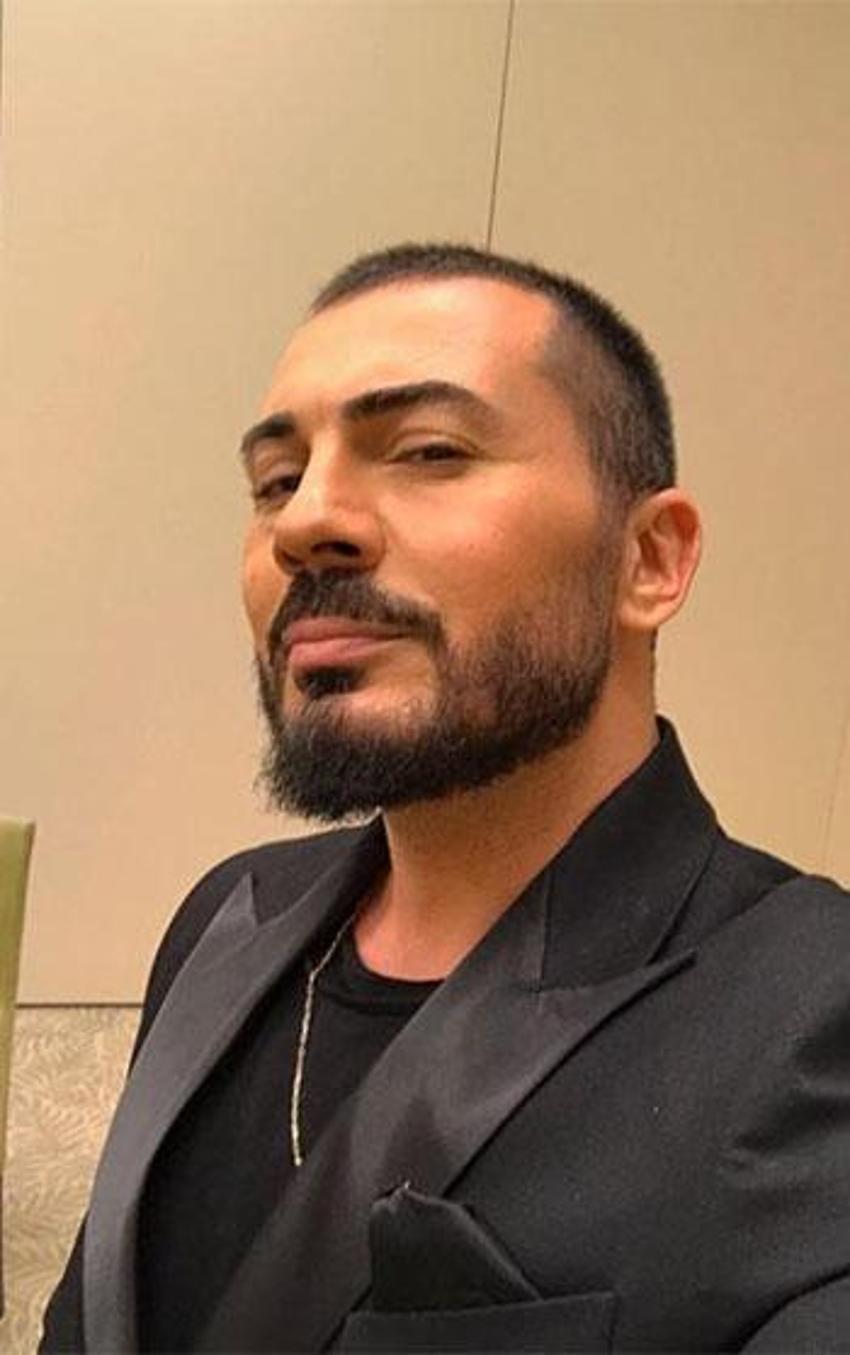 Rober Hatemo sahnede terör estirdi: 'Kim size başlayın dedi'