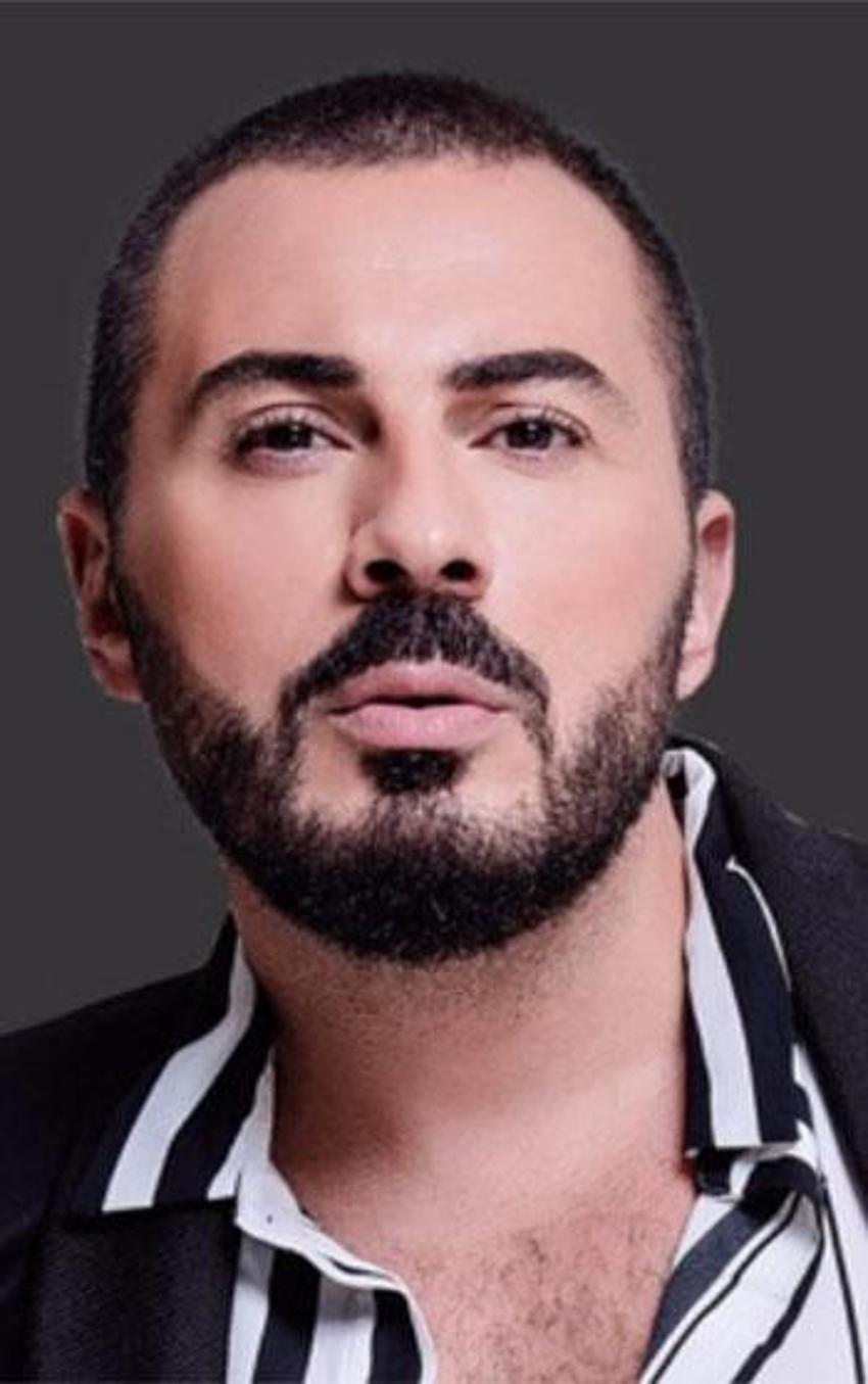 Rober Hatemo sahnede terör estirdi: 'Kim size başlayın dedi'