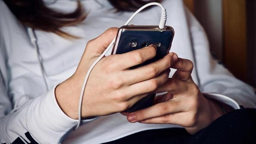 Vergisiz telefon ne zaman satışa çıkacak, öğrencilere vergisiz telefon ne zaman verilecek? Vergisiz 9 bin 500 TL cep telefonu ne zaman alınır, vergisiz telefon ne zaman başlayacak?