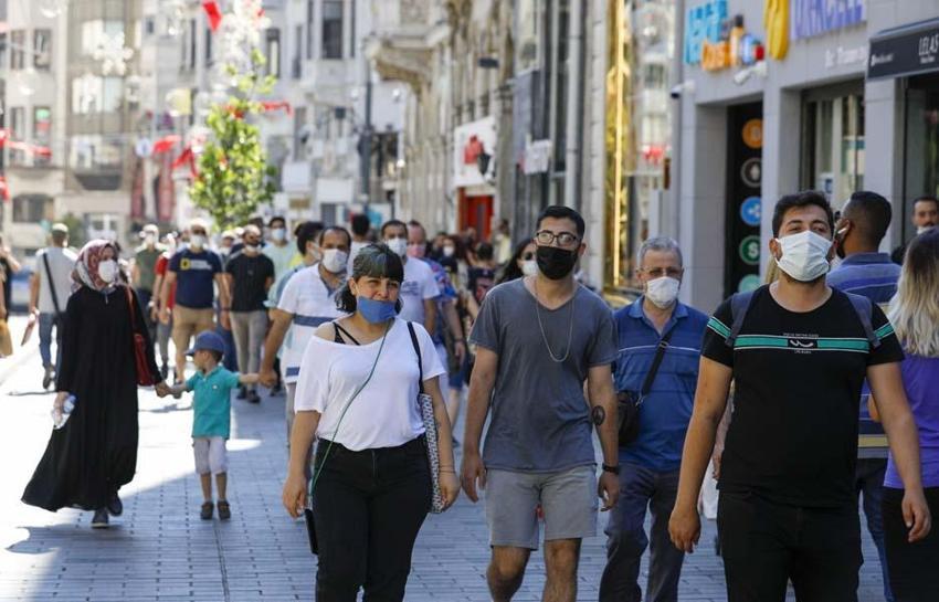 Kovid kabusu geri mi dönüyor? ‘Pozitif vaka sayısında büyük artış yaşandı