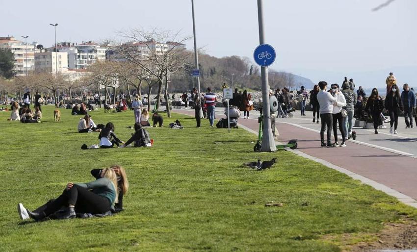 Kovid kabusu geri mi dönüyor? ‘Pozitif vaka sayısında büyük artış yaşandı
