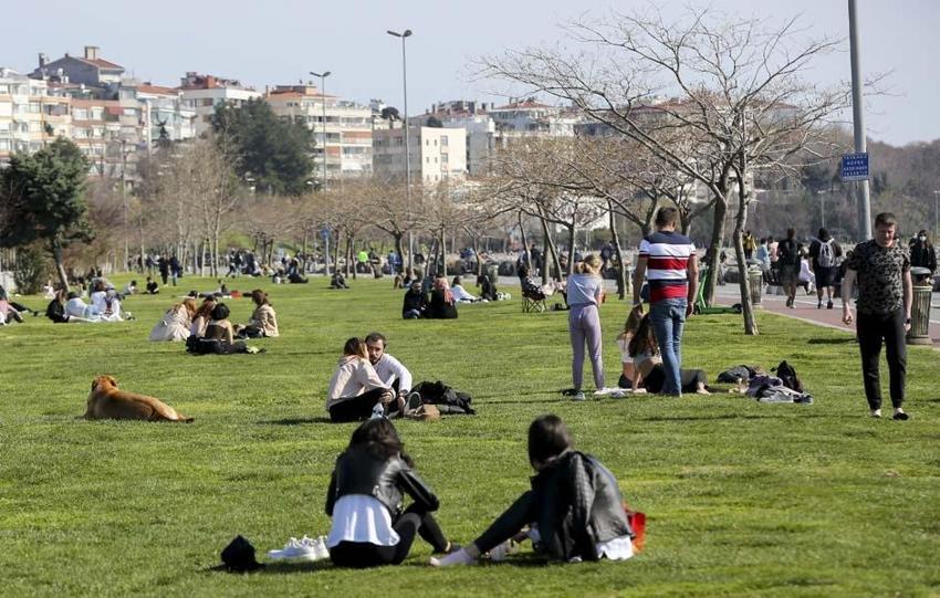 Kovid kabusu geri mi dönüyor? ‘Pozitif vaka sayısında büyük artış yaşandı
