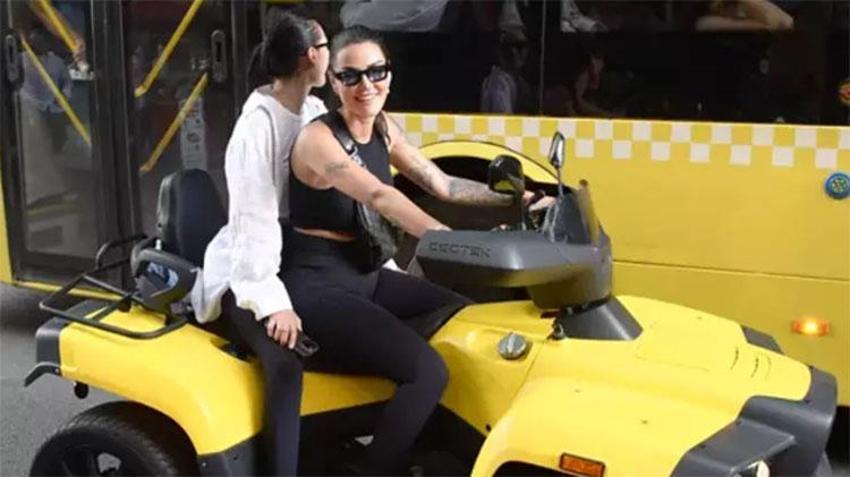 Rezidanstaki kasasından mücevherleri çalınmıştı! 30 milyon TL'nin stresini atıyor