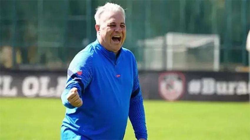 Emeklilik kararı almıştı! Resmi açıklama geldi! Rumen hoca yeniden Süper Lig'de