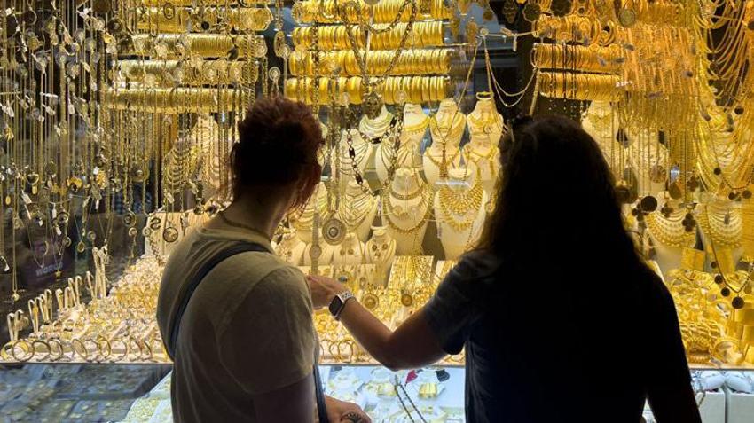 Altın fiyatları için çarpıcı açıklama! Yeni rekor için eylül ayı işaret edildi