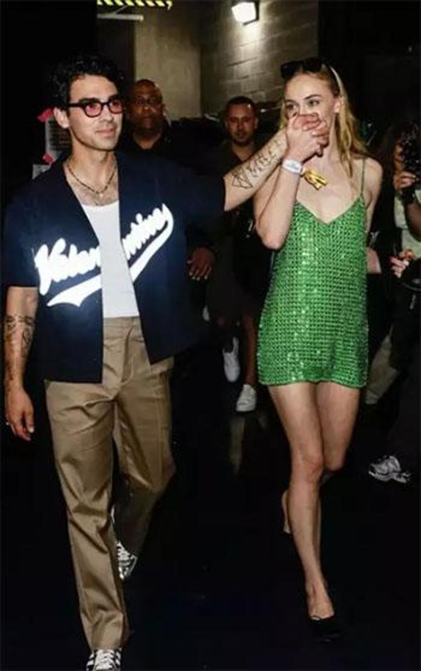 Boşanacakları konuşulan Sophie Turner ve Joe Jonas sessizliğini bozdu