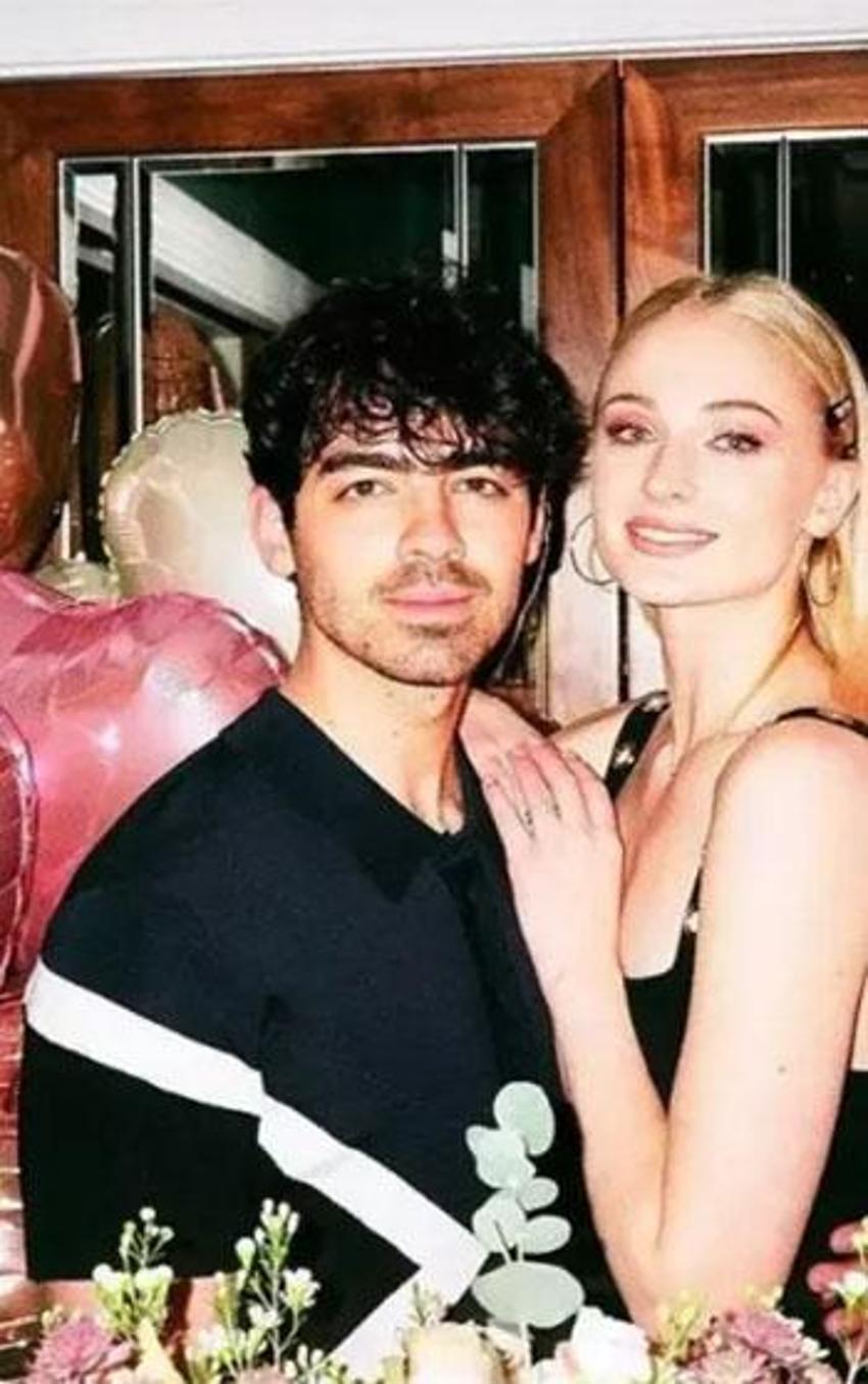 Boşanacakları konuşulan Sophie Turner ve Joe Jonas sessizliğini bozdu