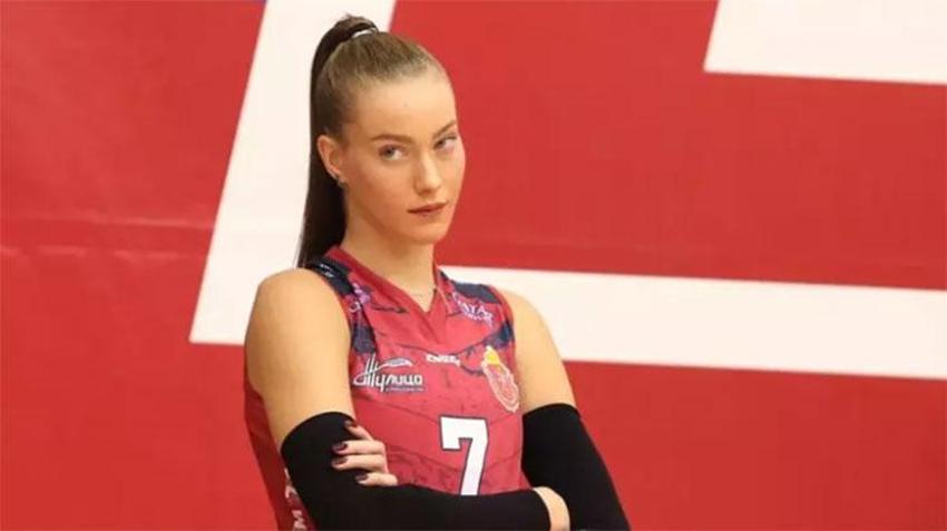 Rus voleybolcu Anastasia Lyashko güzelliğiyle gündem oldu