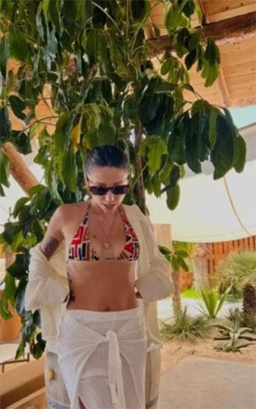 Zeynep Bastık önce İstanbul'u terk edip İzmir'e yerleşti! Şimdi de ticarete atılıyor