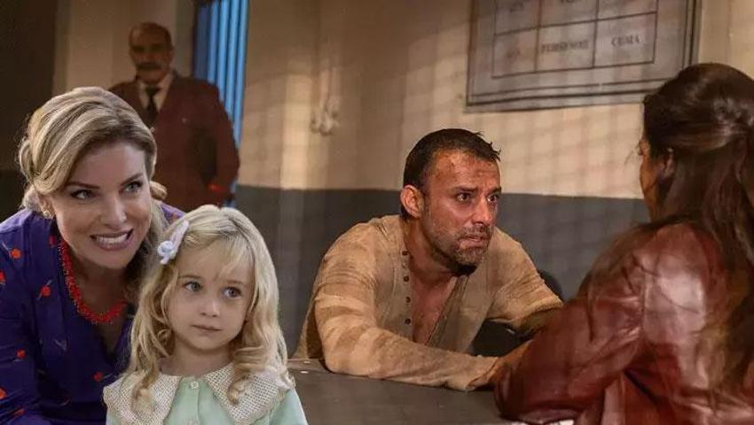 Dilek Taşı dizisi 1. bölümü ile ekranlara kilitledi! Mustafa kızını son bir kez görmek istiyor