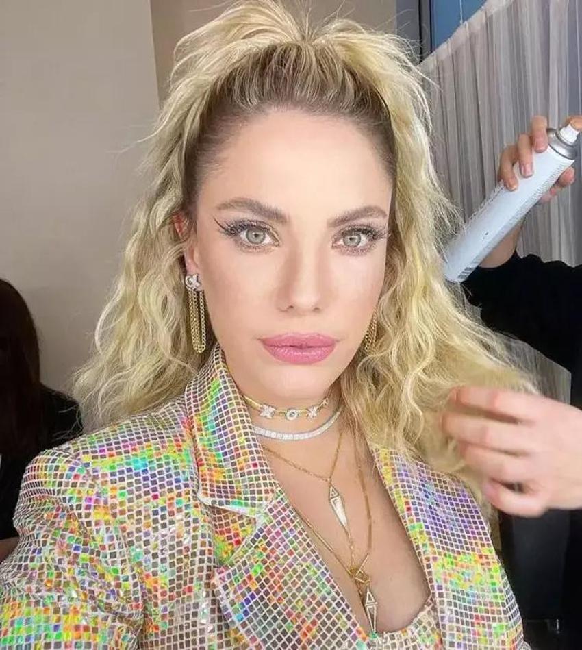 Eda Ece - Buğrahan Tuncer çiftinden güzel haber! Bebek geliyor