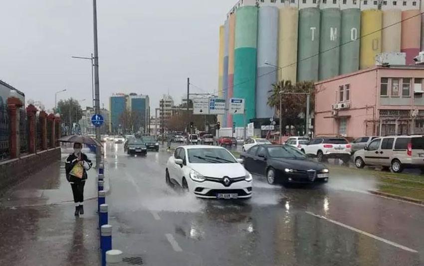 Meteoroloji son hava tahmin raporunu açıkladı! İstanbul için sağanak uyarısı geldi...