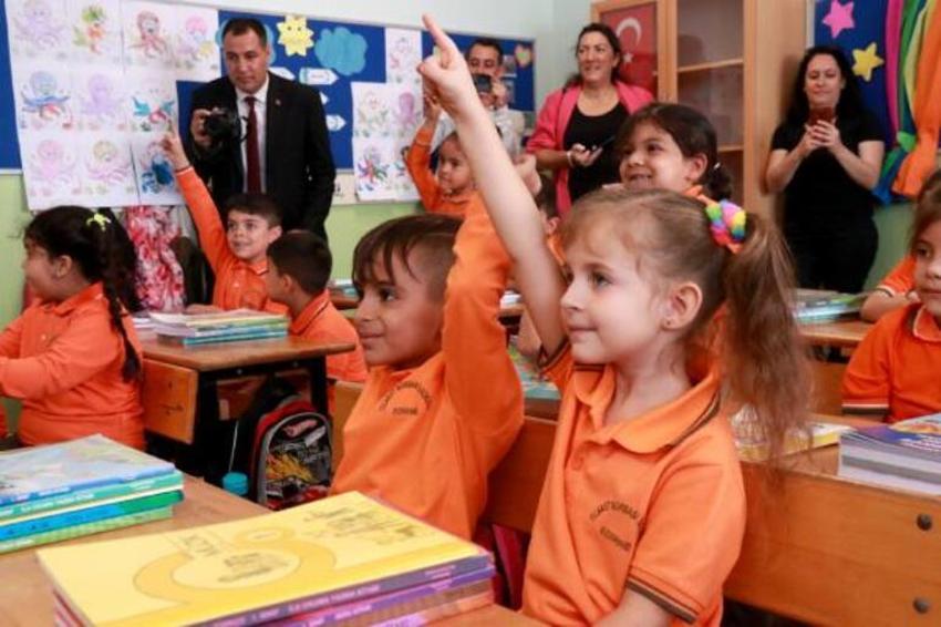 Okullar pazartesi günü açılıyor 20 milyon öğrenci ders başı yapacak! İşte eğitim sistemindeki yenilikler