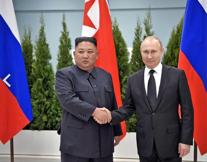 Kuzey Kore lideri Kim Jong-un yeşil trenle yola çıktı Rusya’dan açıklama geldi!