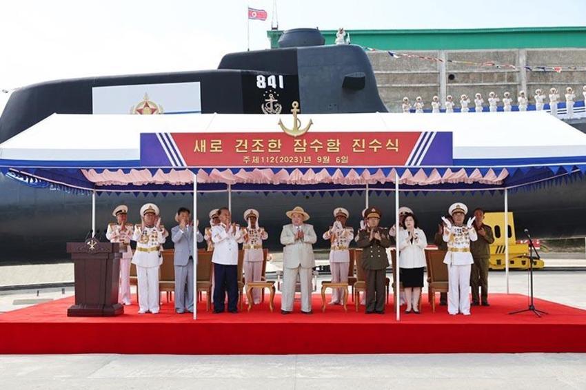 Kuzey Kore lideri Kim Jong-un yeşil trenle yola çıktı Rusya’dan açıklama geldi!