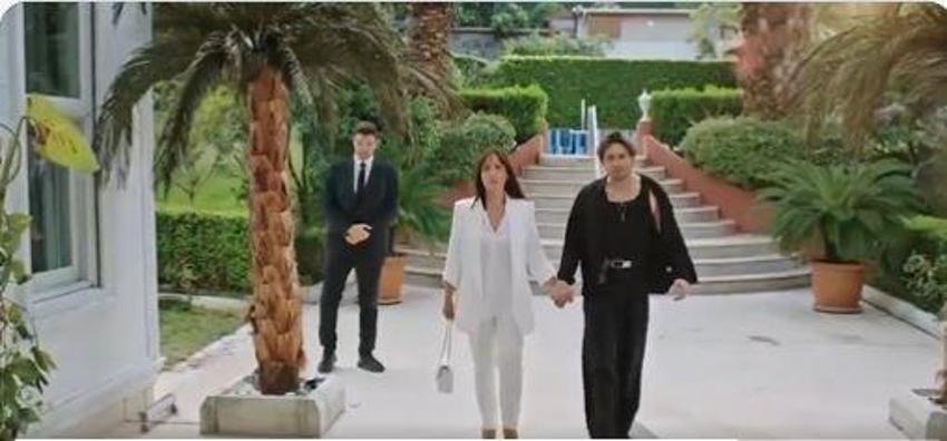 Yalı Çapkını 37. bölüm fragmanı: Seyran İfakat'i dumura uğrattı, Ferit dedesinin planını bozuyor