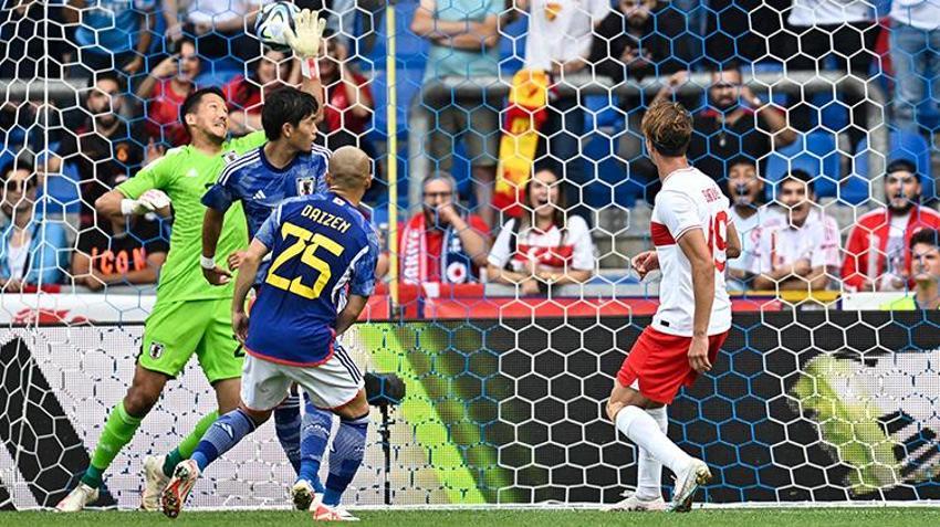 Yeter artık Stefan Kuntz! Yarım saatte 3 gol, sabırları taşırdı: Uğurcan Çakır, Mert Müldür, İsmail Yüksek...