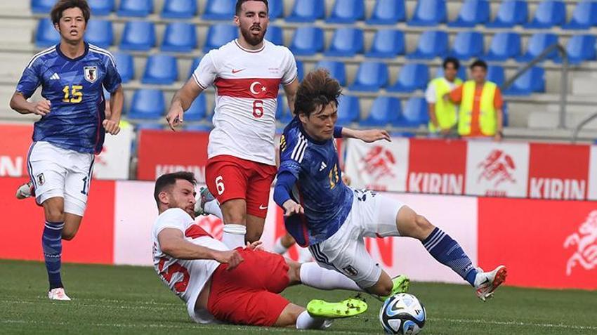 Yeter artık Stefan Kuntz! Yarım saatte 3 gol, sabırları taşırdı: Uğurcan Çakır, Mert Müldür, İsmail Yüksek...